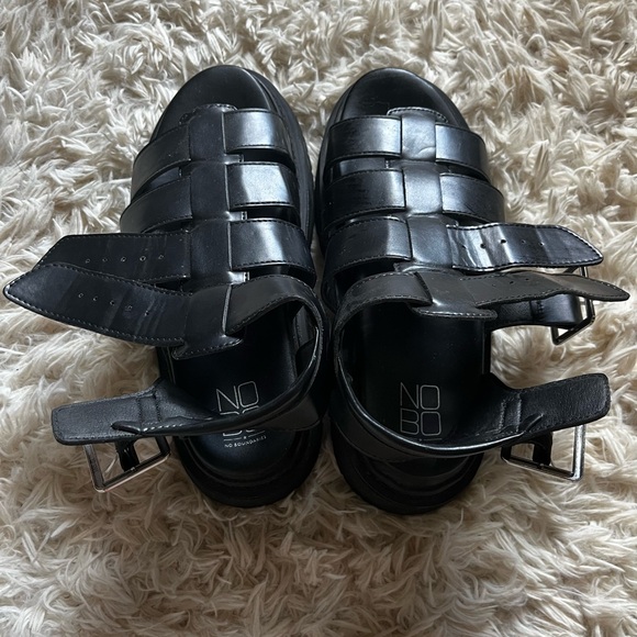 Black small platform sandals -pink style - Picture 3 of 5